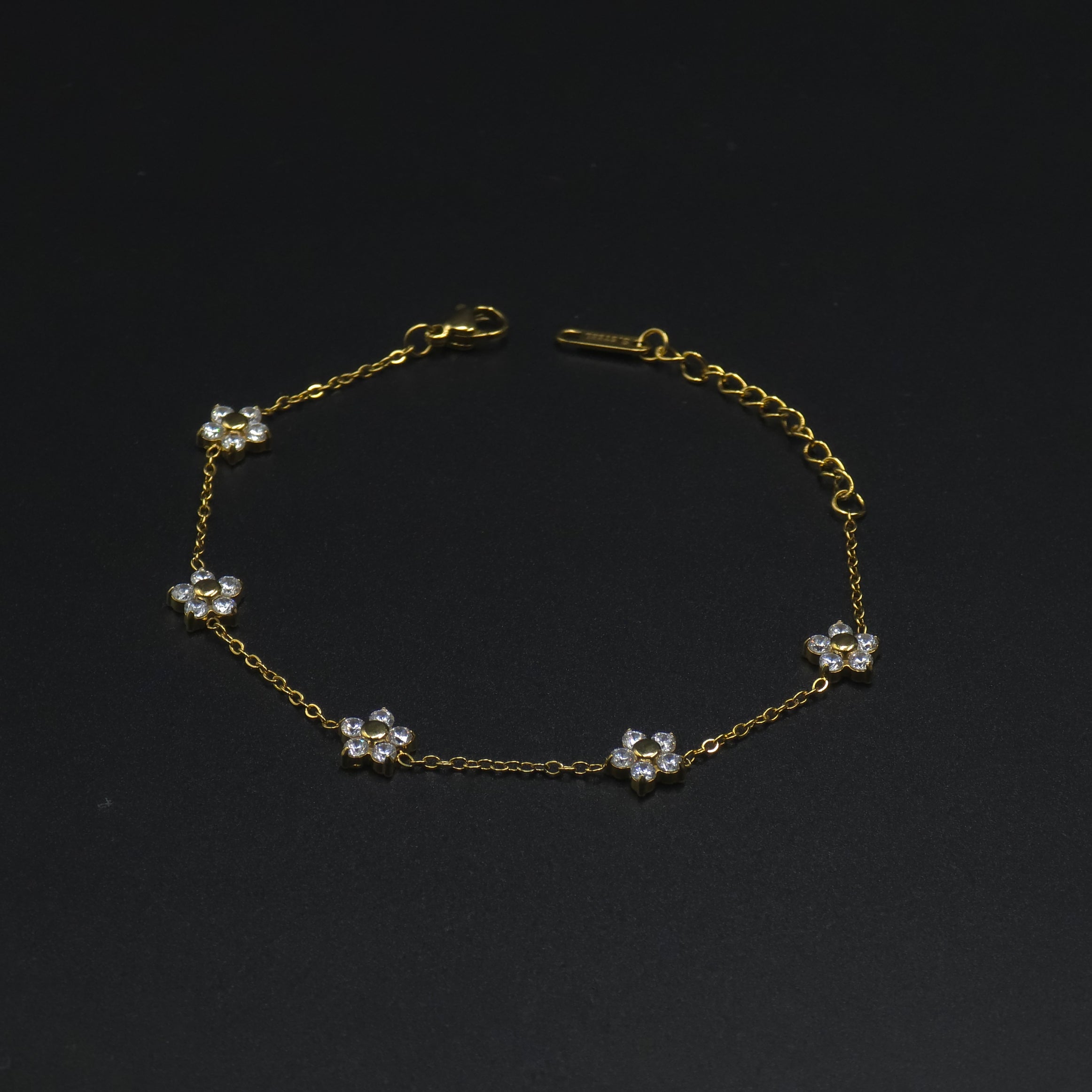 Brățară Radiant Petal Grace